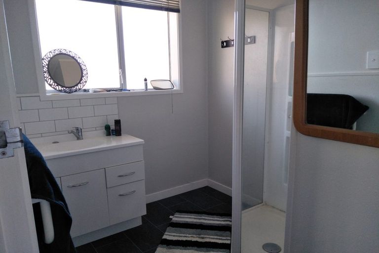 Photo of property in 6/58 Wellington Street, Howick, Auckland, 2014