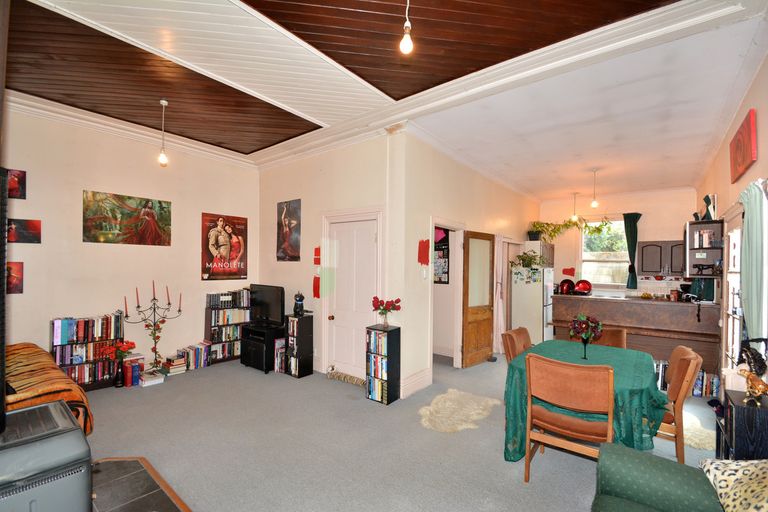 Photo of property in 136 Taieri Road, Kaikorai, Dunedin, 9010