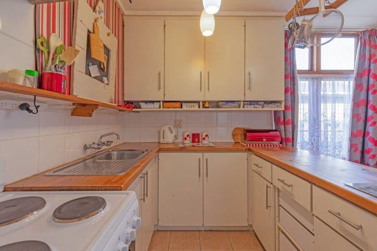 Photo of property in 45 Opie Street, Waimate, 7924