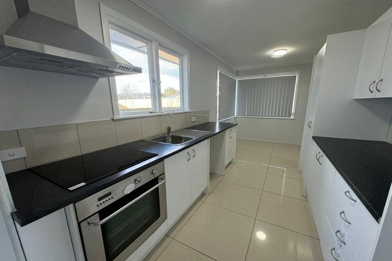 Photo of property in 42 Sheehan Avenue, Papakura, 2110