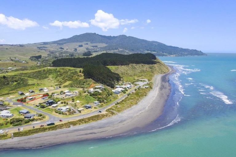 Photo of property in 14 Wainamu Road, Raglan, 3297