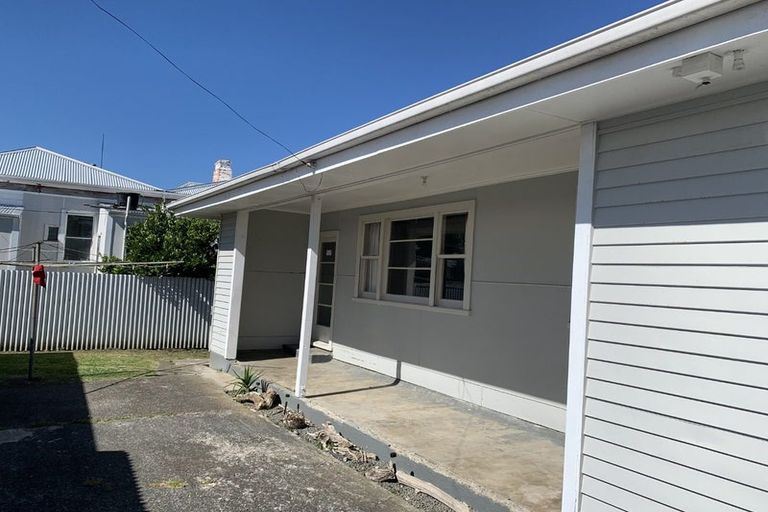 Photo of property in 1/678 Gladstone Road, Te Hapara, Gisborne, 4010