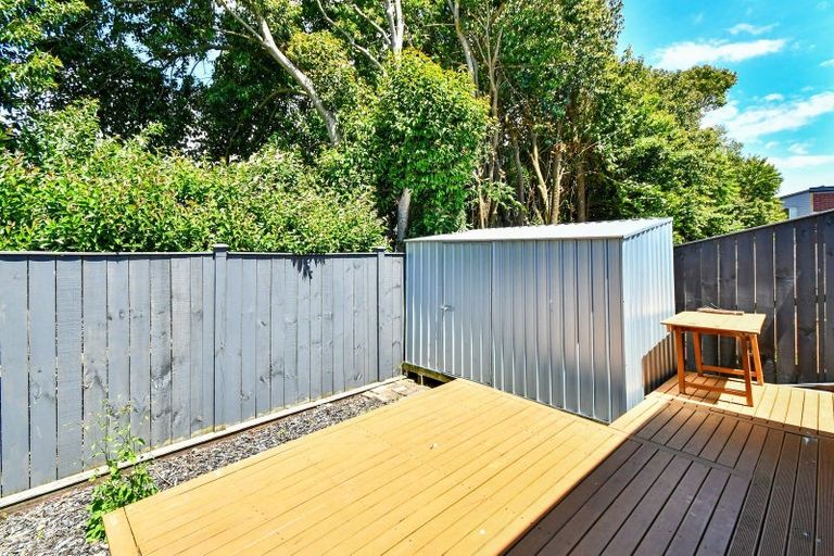 Photo of property in 7 Combat Street, Papakura, 2110
