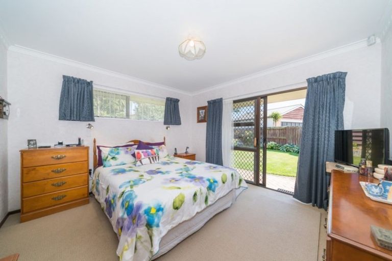 Photo of property in 21 Akaroa Avenue, Awapuni, Palmerston North, 4412
