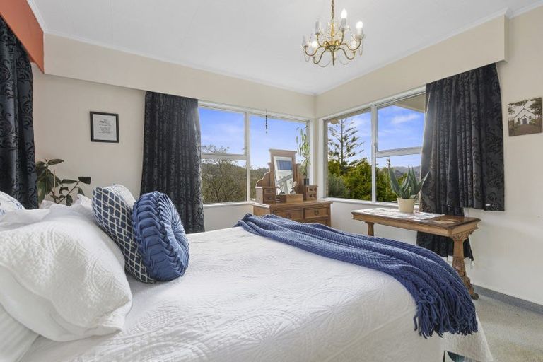 Photo of property in 26 Dalton Grove, Stokes Valley, Lower Hutt, 5019