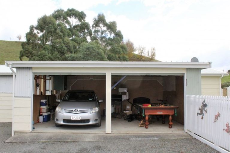 Photo of property in 10 Rule Road, Dannevirke, 4930