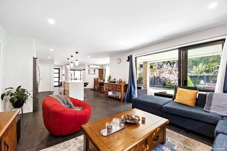 Photo of property in 39 Paerata Road, Pukekohe, 2120