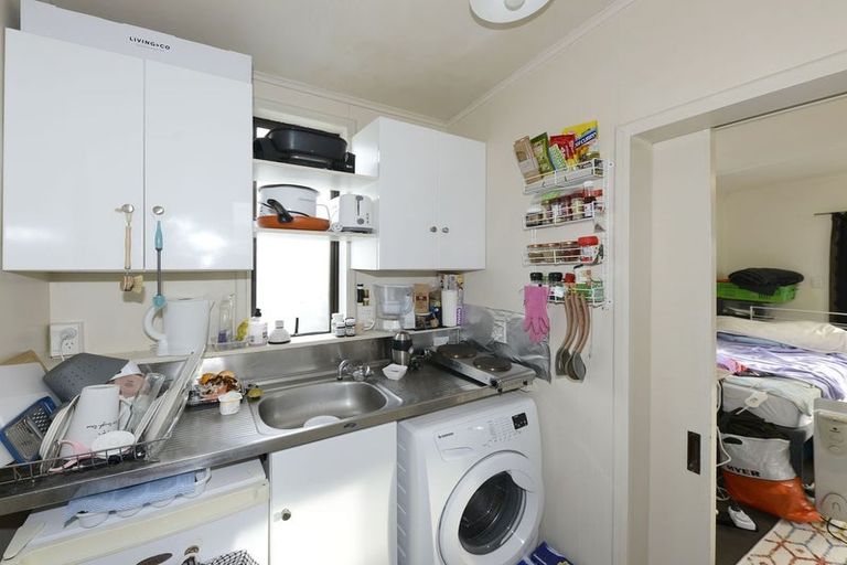 Photo of property in 21 Hanrahan Street, Upper Riccarton, Christchurch, 8041