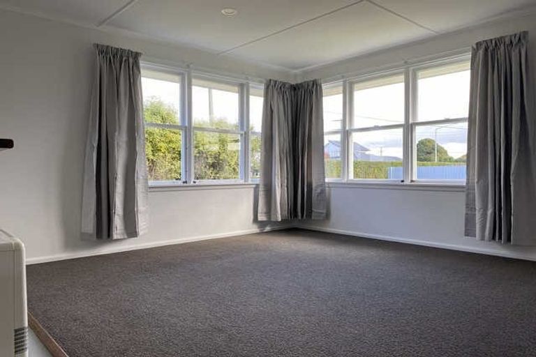 Photo of property in 1 Dix Street, Wigram, Christchurch, 8042