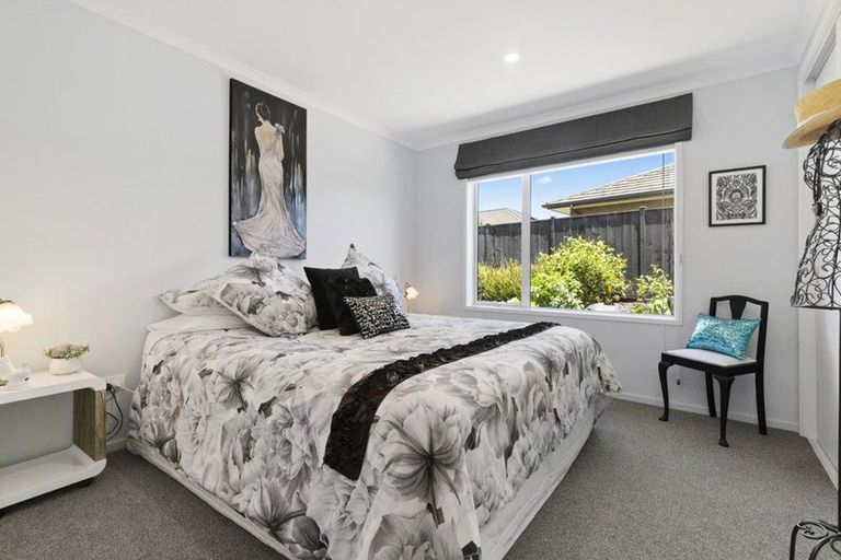 Photo of property in 2 Westmuir Crescent, Pokeno, 2402