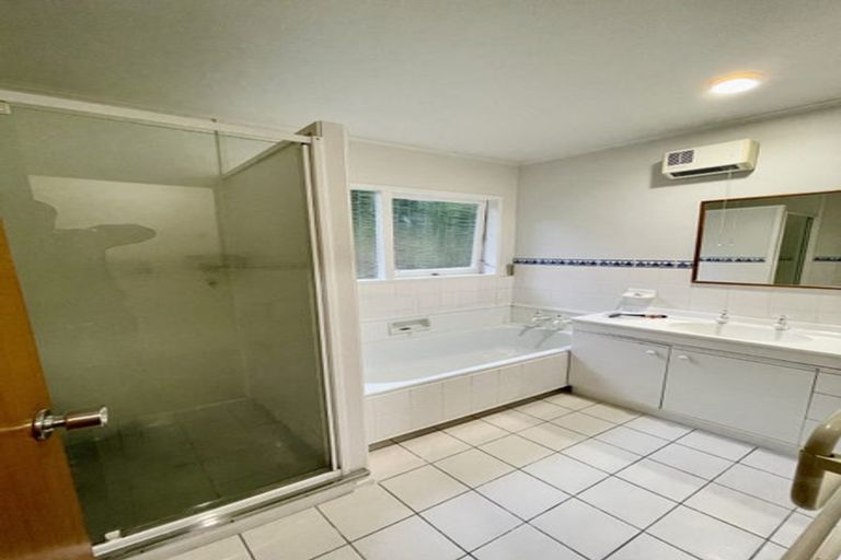 Photo of property in 69 Ironside Road, Johnsonville, Wellington, 6037