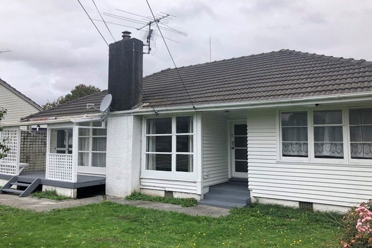 Photo of property in 27 Shakespeare Avenue, Trentham, Upper Hutt, 5018