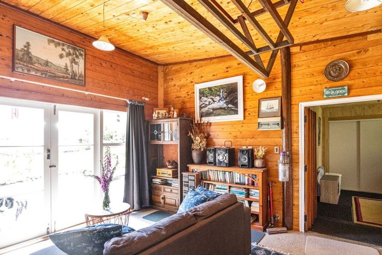 Photo of property in 274 Tanglefern Row, Virgin Flat, Westport, 7892