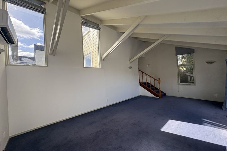 Photo of property in 14 Haast Close, Kelson, Lower Hutt, 5010