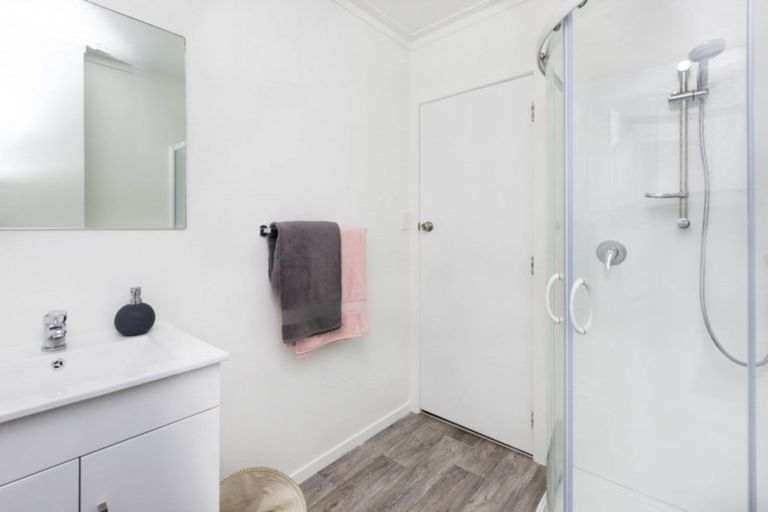 Photo of property in 9/46 King Street, Ebdentown, Upper Hutt, 5018