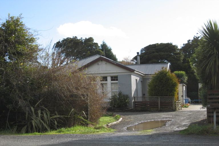 Photo of property in 64 Dunns Road, Otatara, Invercargill, 9879