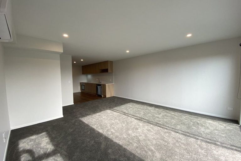 Photo of property in 6/66 Metcalfe Road, Ranui, Auckland, 0612