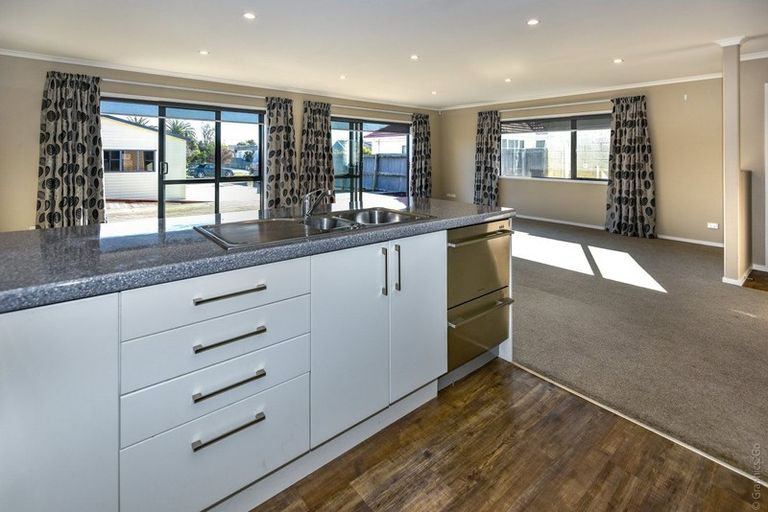Photo of property in 45 Sinclair Street, New Brighton, Christchurch, 8083