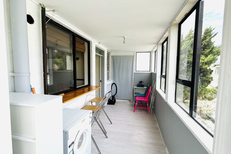 Photo of property in 6/72 Freyberg Street, Lyall Bay, Wellington, 6022