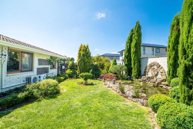 Photo of property in 2/52 Lochee Road, Upper Riccarton, Christchurch, 8041