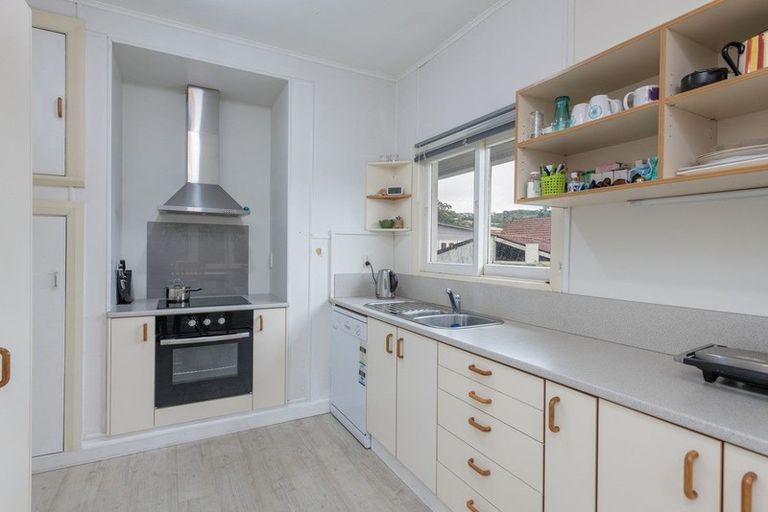 Photo of property in 114 Waimea Road, Nelson South, Nelson, 7010