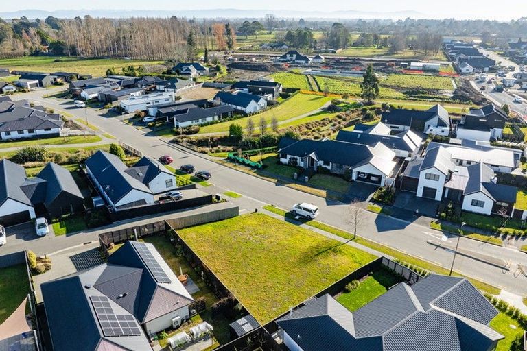 Photo of property in 29 Glenturret Drive, Casebrook, Christchurch, 8051