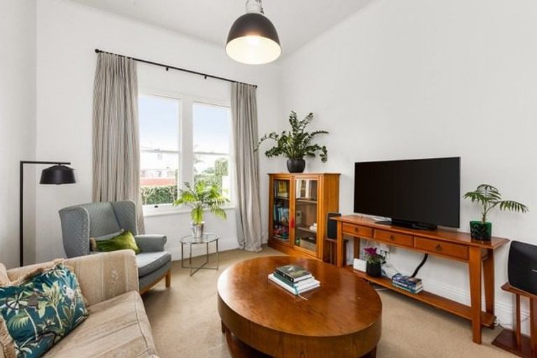 Photo of property in 8 Battery Road, Ahuriri, Napier, 4110