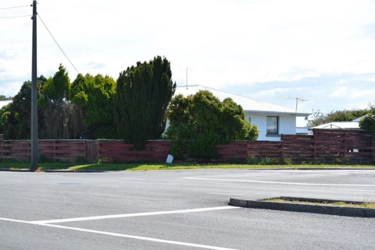 Photo of property in 16 Stirrat Street, Kingswell, Invercargill, 9812