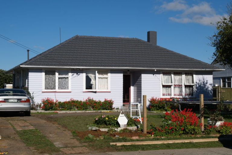 Photo of property in 86 Vine Street, Mangere East, Auckland, 2024