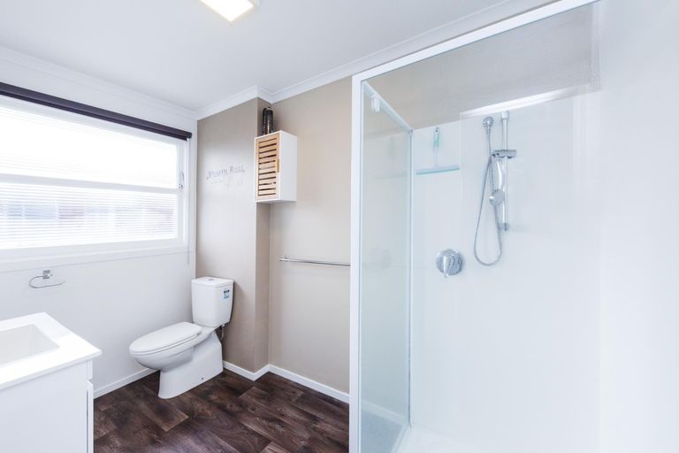 Photo of property in 35 Oram Drive, Turitea, Palmerston North, 4472