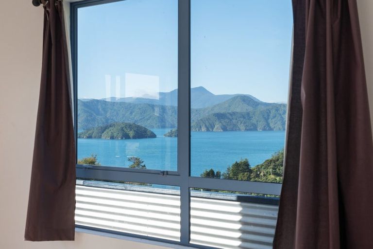 Photo of property in 9 Cooks Ridge, Waikawa, Picton, 7281