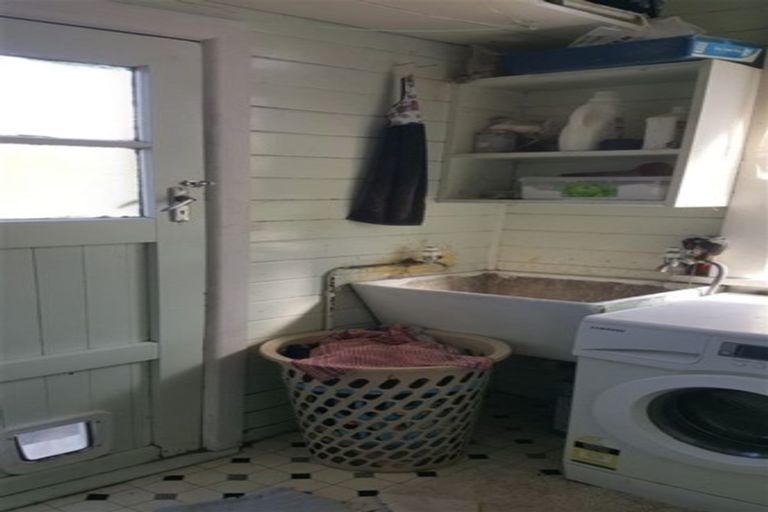 Photo of property in 31 Leonard Street, Waimate, 7924