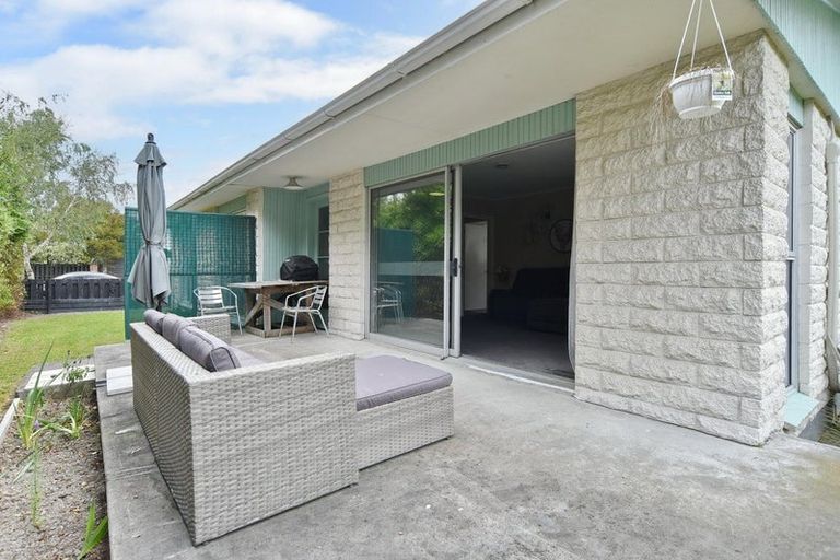 Photo of property in 77 Charles Street, Rangiora, 7400
