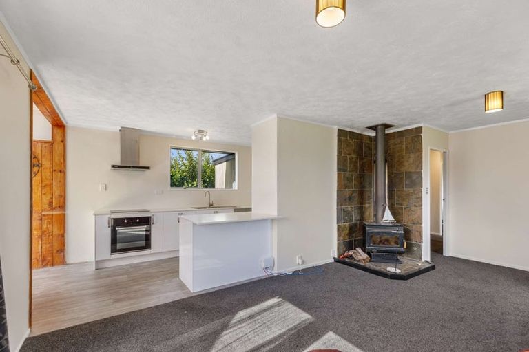 Photo of property in 121 Weraroa Road, Waverley, 4510