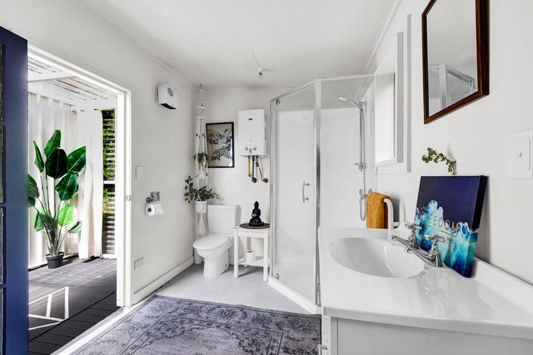 Photo of property in 26 Leicester Street, Patea, 4520