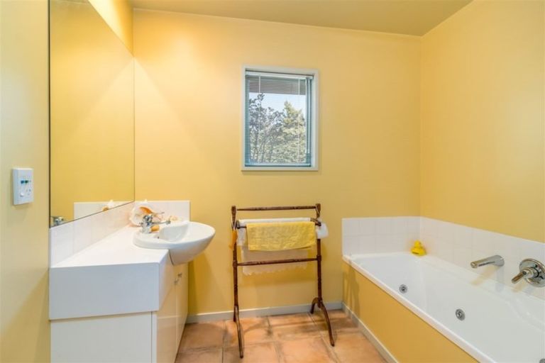 Photo of property in 11 Whites Road, Ohoka, Kaiapoi, 7692