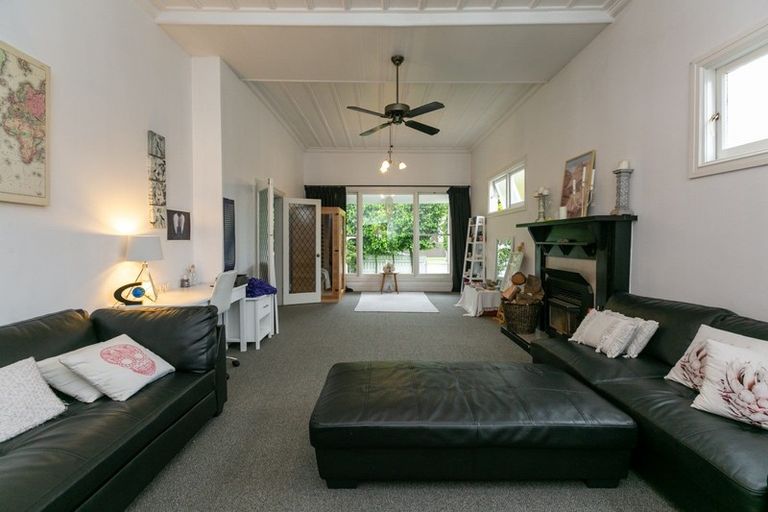 Photo of property in 702 Avenue Road West, Saint Leonards, Hastings, 4120