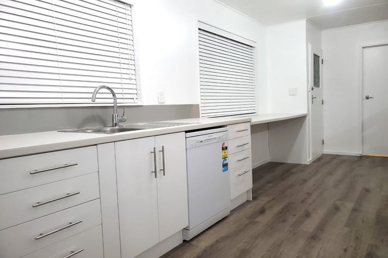 Photo of property in 17 Kippenberger Street, Lansdowne, Masterton, 5810