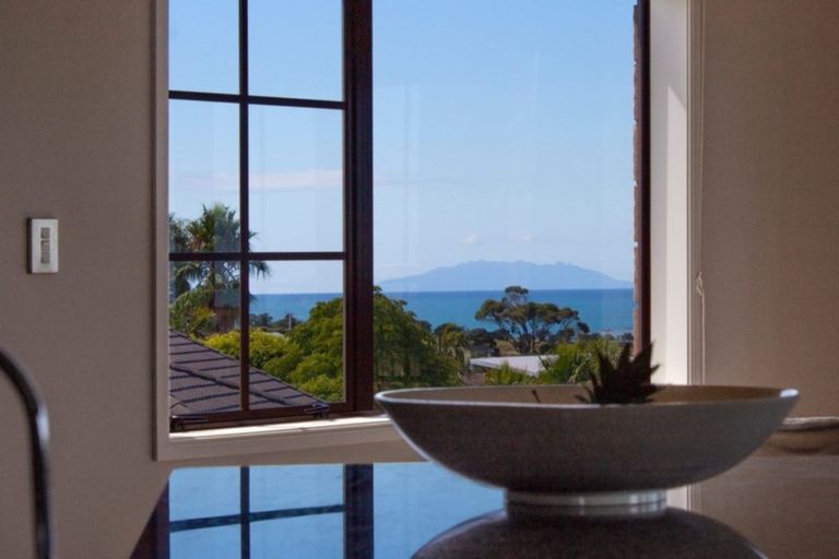Photo of property in 10 Clansman Terrace, Gulf Harbour, Whangaparaoa, 0930