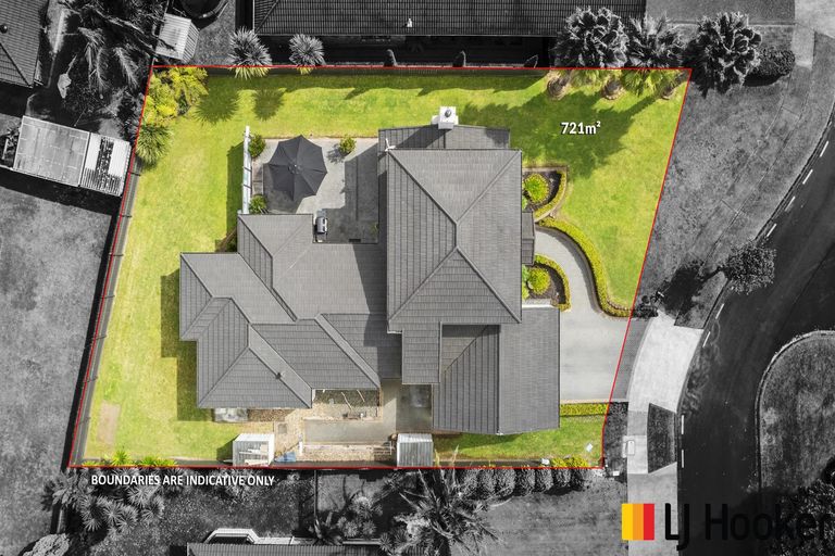 Photo of property in 9 Crannich Place, Wattle Downs, Auckland, 2103