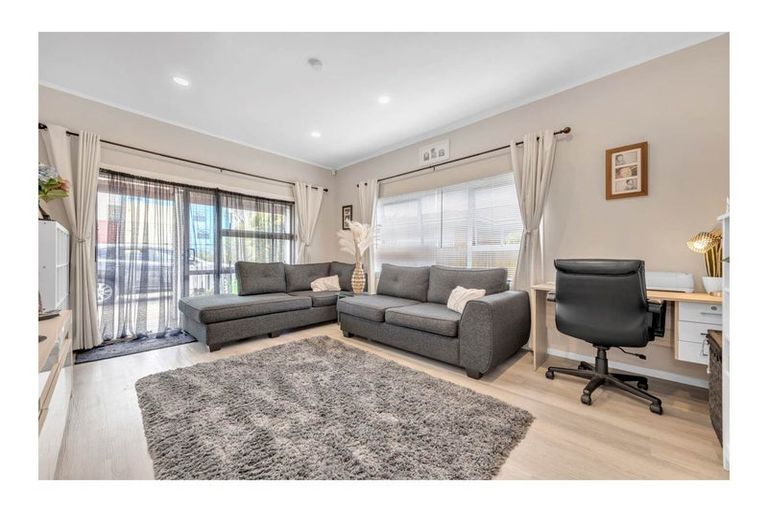 Photo of property in 308 Puhinui Road, Papatoetoe, Auckland, 2025