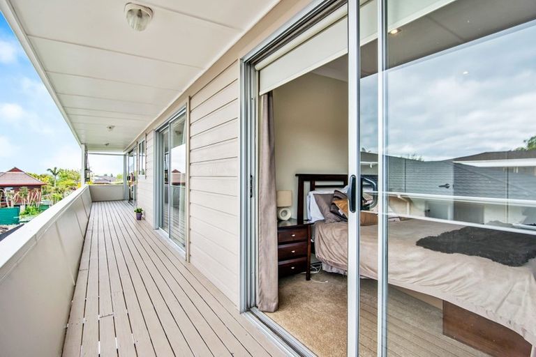 Photo of property in 211 Royal Road, Massey, Auckland, 0614
