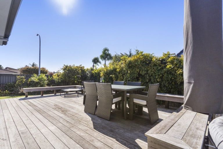 Photo of property in 1/15 Vivian Wilson Drive, Eastern Beach, Auckland, 2012