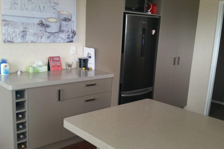 Photo of property in 50 Cascade Crescent, Westbrook, Palmerston North, 4412