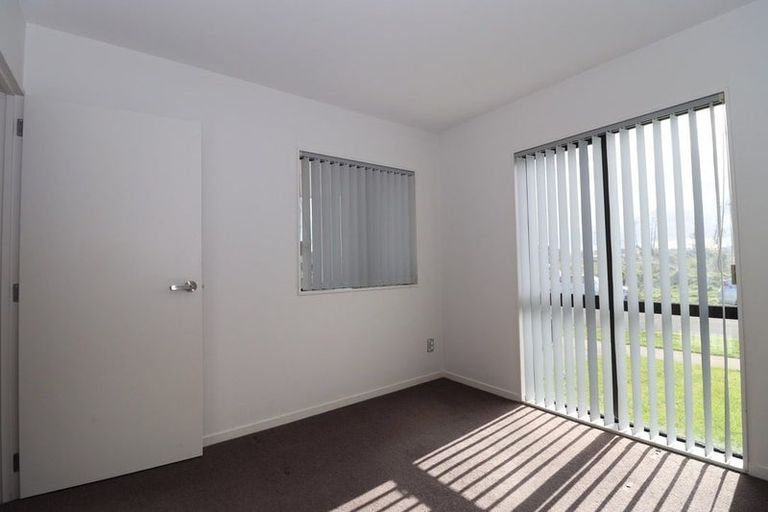 Photo of property in 73 Tribute Loop, Takanini, 2112