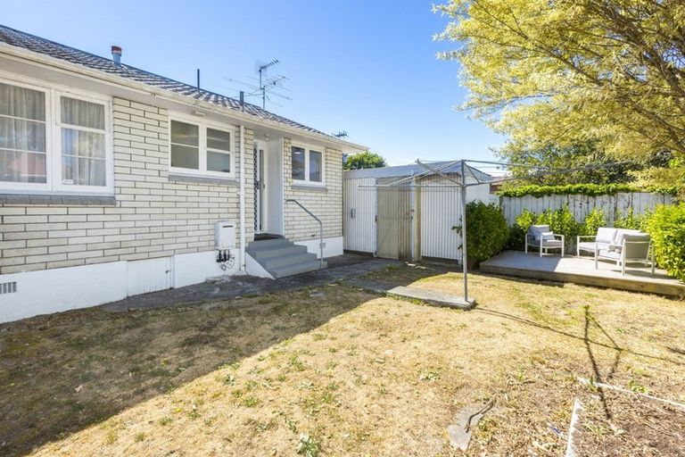 Photo of property in 2b Liverpool Street, Trentham, Upper Hutt, 5018
