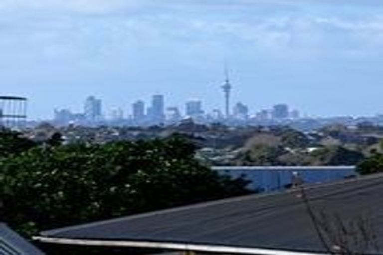 Photo of property in 53 Ranui Avenue, Ranui, Auckland, 0612