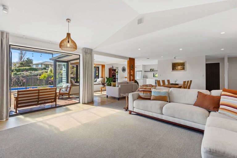 Photo of property in 49 Oceana Drive, Welcome Bay, Tauranga, 3175