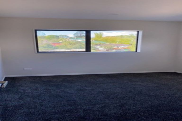 Photo of property in 10 Han Court, Glen Eden, Auckland, 0602