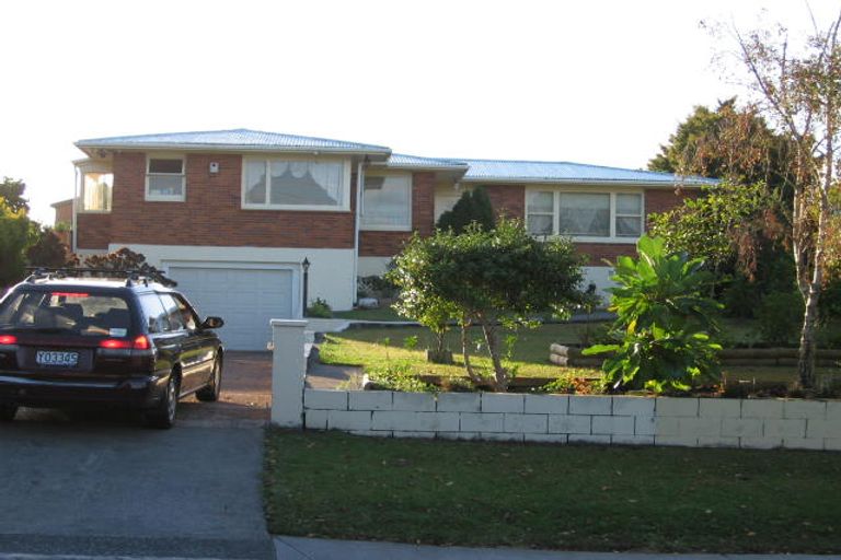 Photo of property in 98 Hepburn Road, Glendene, Auckland, 0602